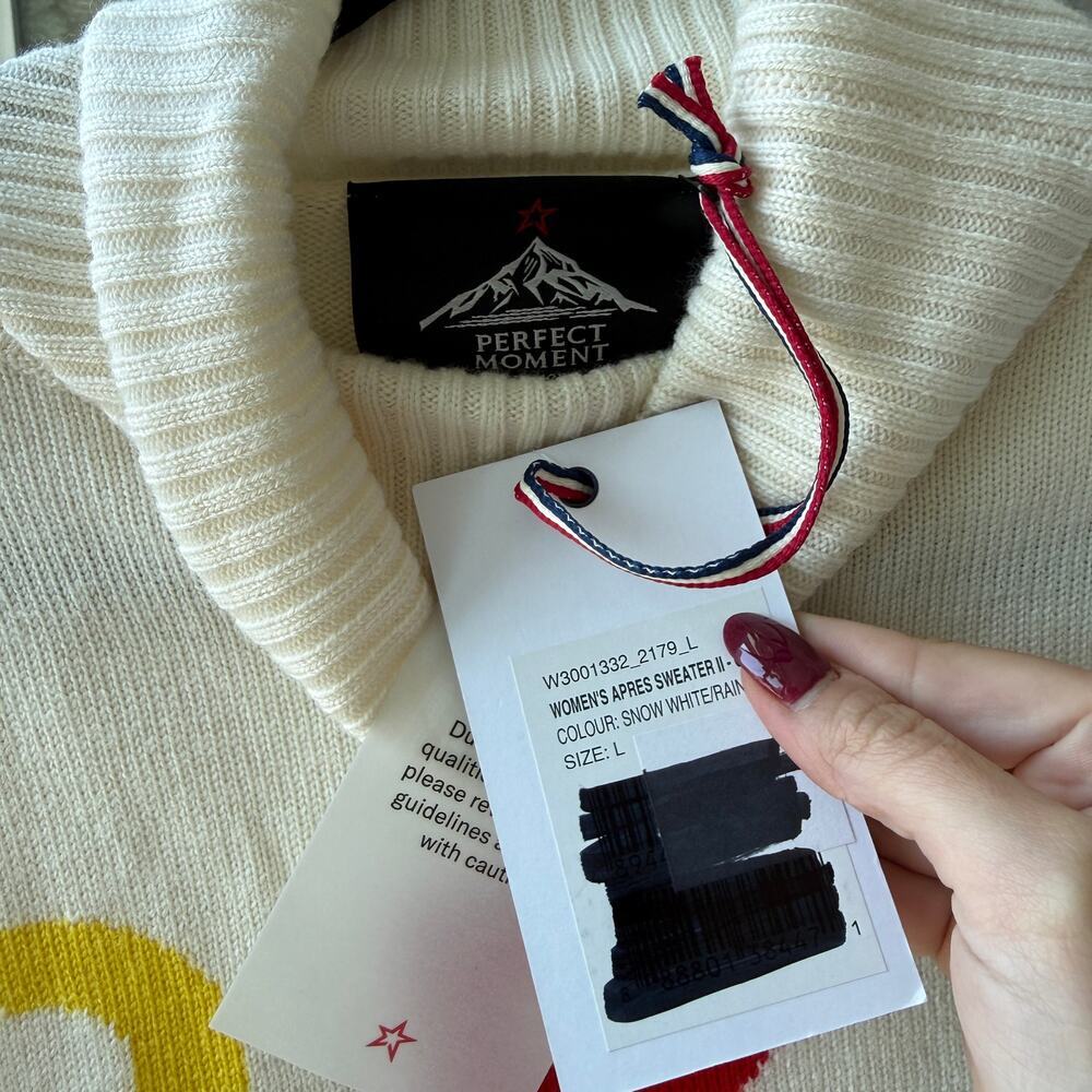 Perfect Moment Apres Wool Sweater - Picture 7 of 7